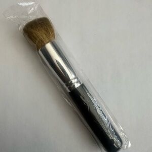 Bare minerals handy buki brush